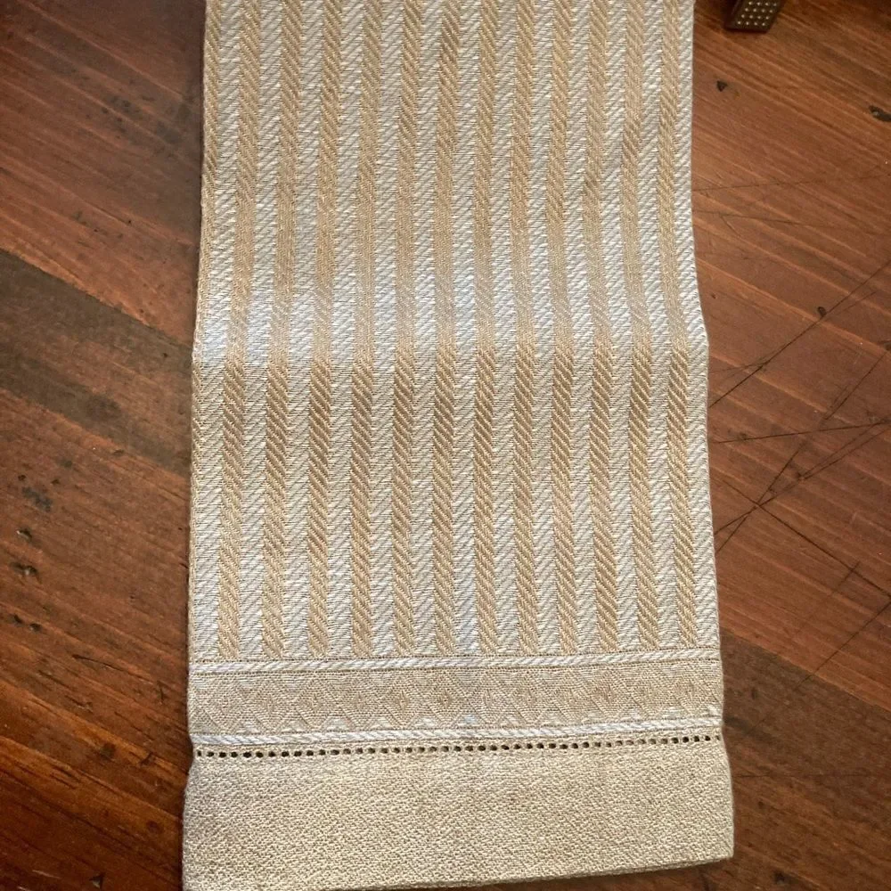 Linen Italian Hand Towel Hemstitched Edges  Purolino 18x24 Hand Towel